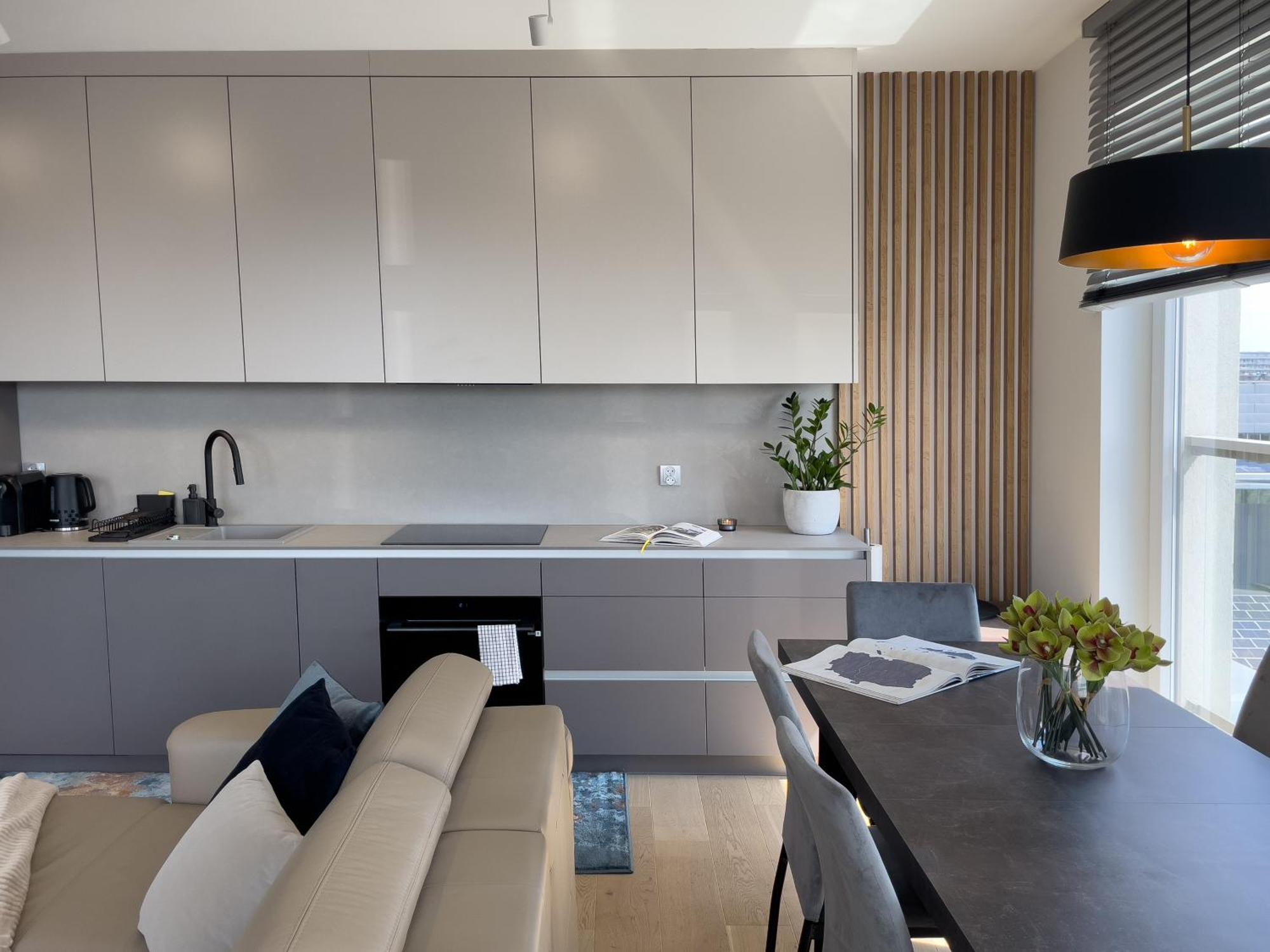 Urban Apartments Premium Sokolska 30A Towers No 58, 2 Free Garages, Gym & Sauna, Self Check-In カトヴィツェ エクステリア 写真